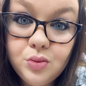 Meet your Posher, Tonya